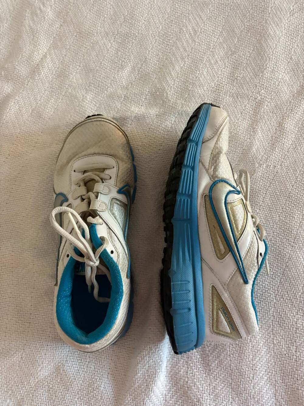Nike Dual Fusion ST Women's Running Shoes White Blue 407847-101